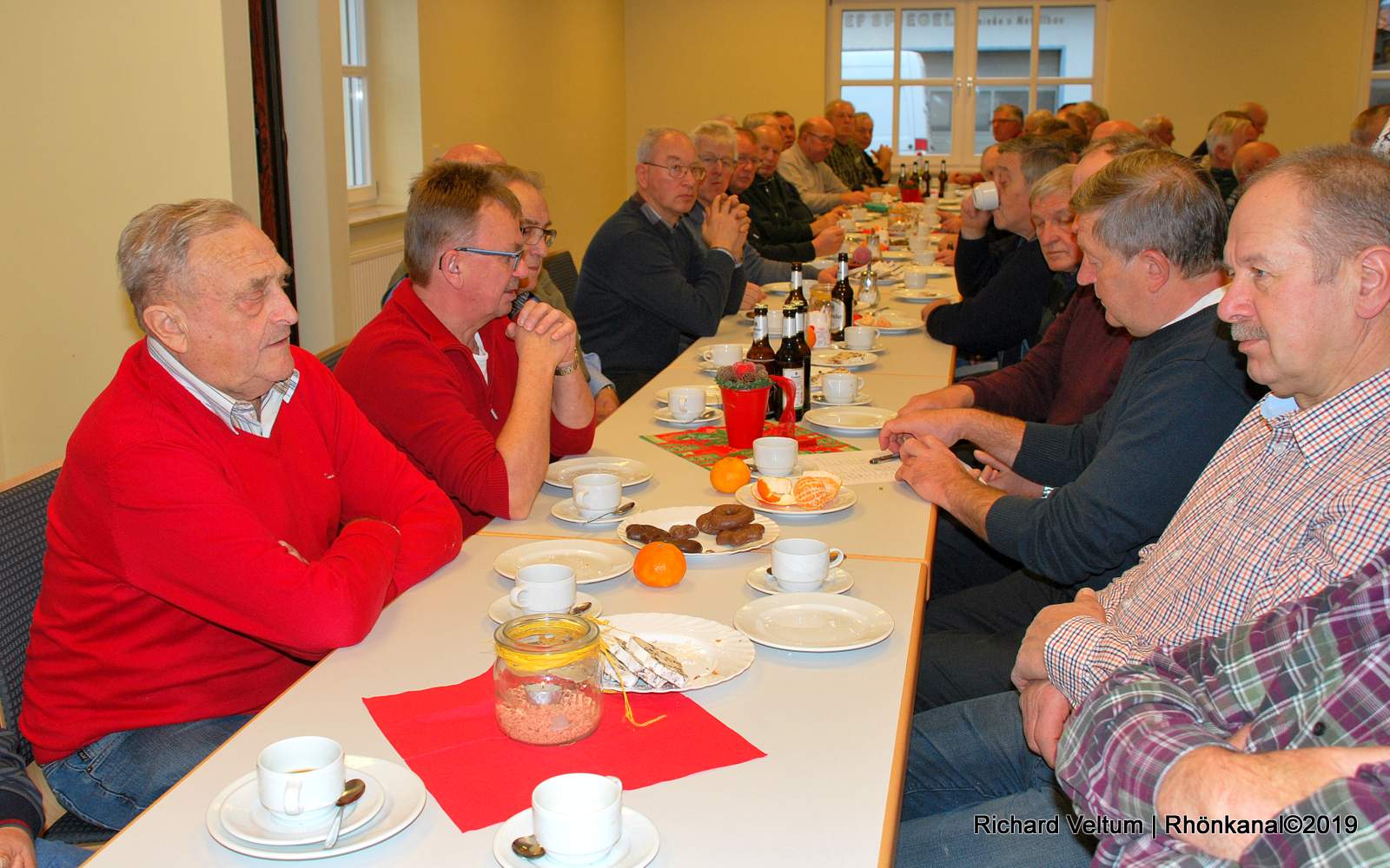 Alterskameraden Der Feuerwehren Geisa Gemeinsame Weihnachtsfeier In