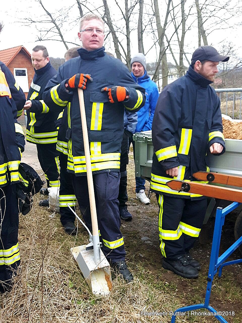 2018-03-09_FeuerwehrButtlar_Hochwasserschtz (1)