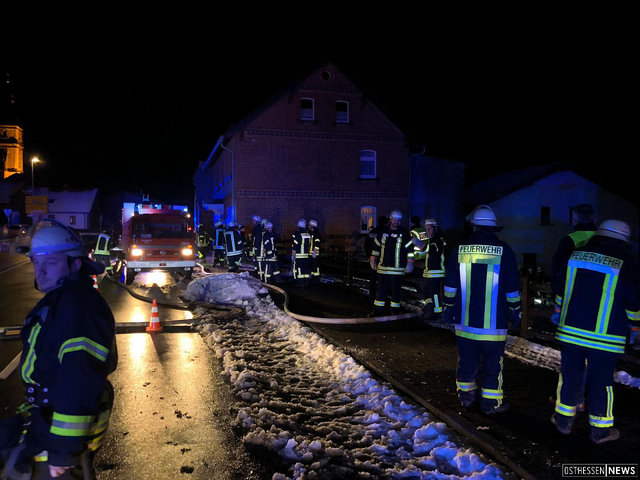 2020-02-13_Mülltonnen brand-Seiferts (1)