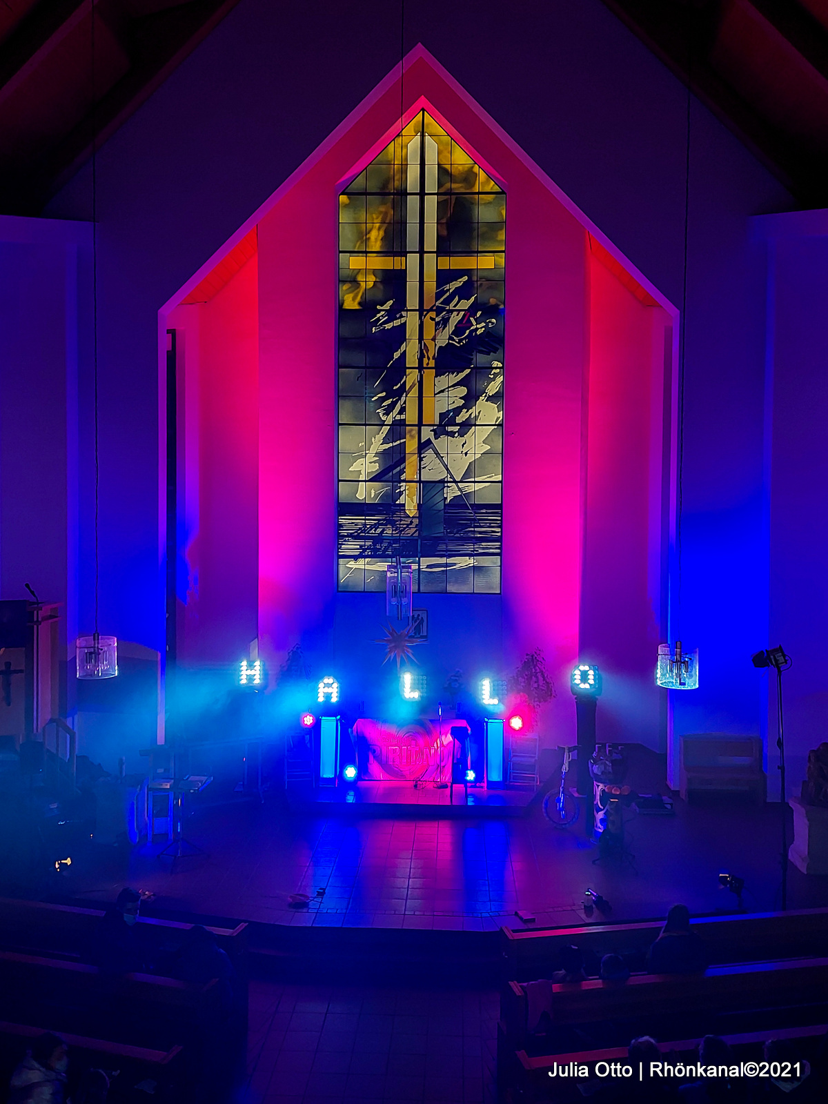 2021-12-15_Kirche_Zauberei_Völkershausen_Jugend_Gottesdienst (1)