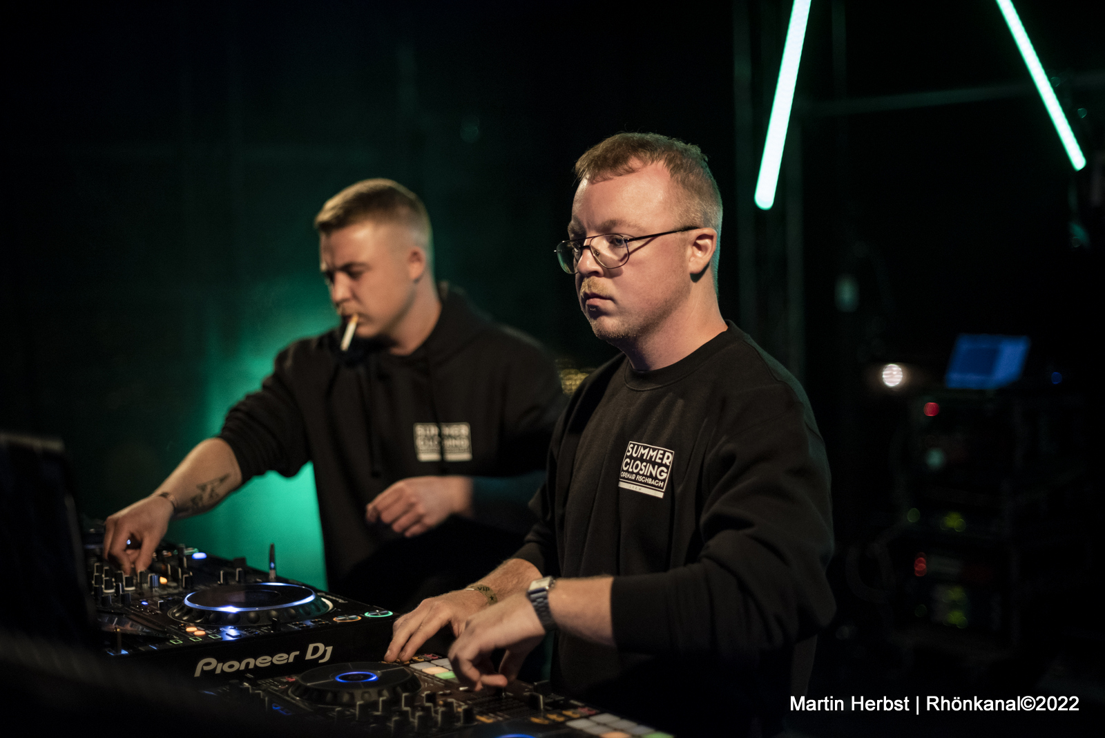 2022-08-29_Summer Closing_Fischbach_Party_DJ_Foto Martin Herbst (3)