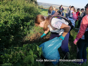 2023-09-08_Cleanup Day_Grundschule Sünna_Unterbreizbach (12)