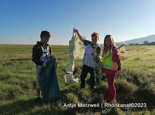 2023-09-08_Cleanup Day_Grundschule Sünna_Unterbreizbach (15)