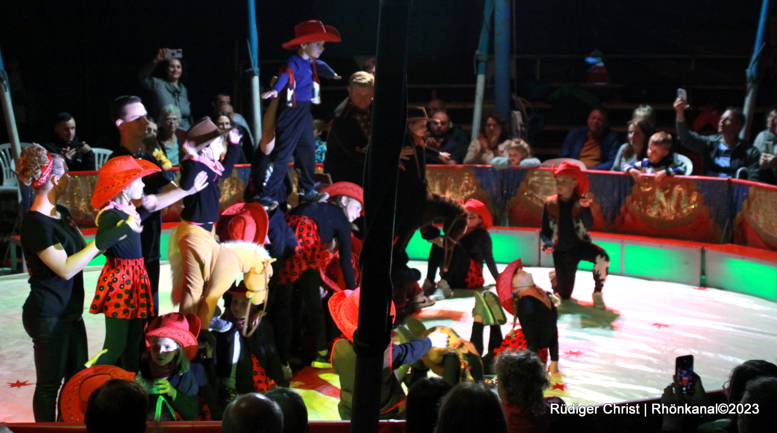 2023-10-23_Zirkus_Grundschule_Empfertshausen (36)