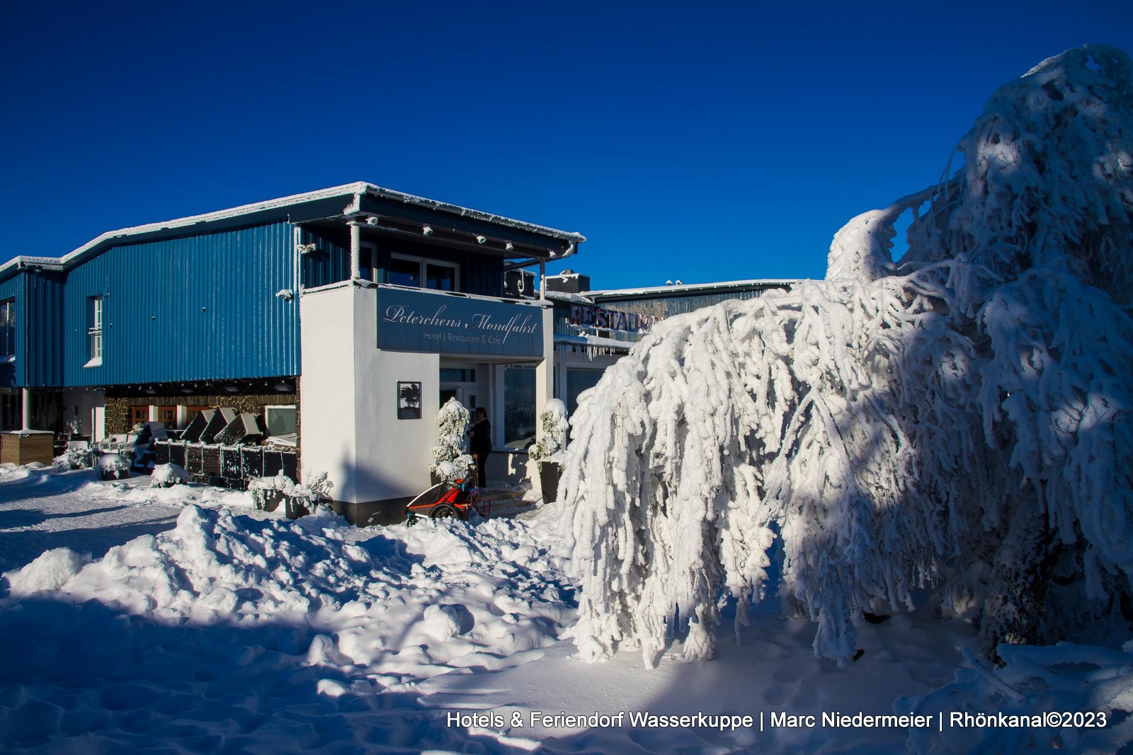 2023-12-04_Wasserkuppe-Winter-Rhön_Schnee (2)