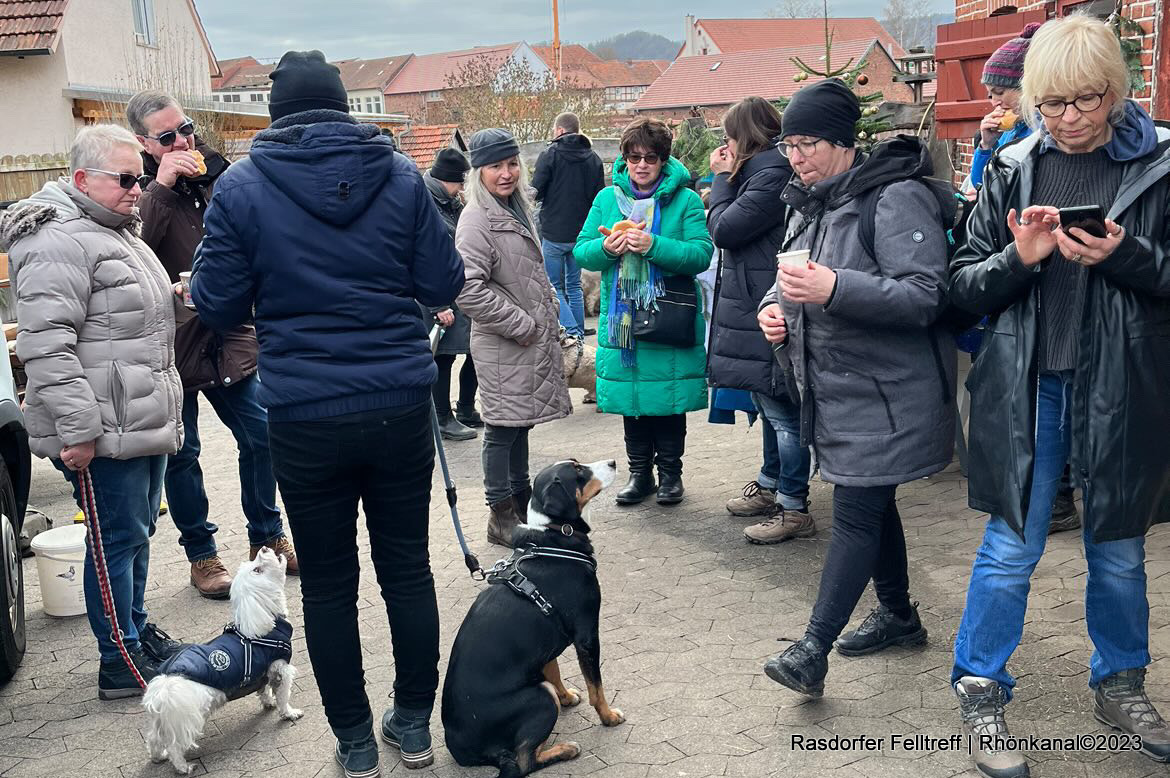 2023-12-18_Rasdorf_Felltreffen_Hunde_Gassi gehen (5)