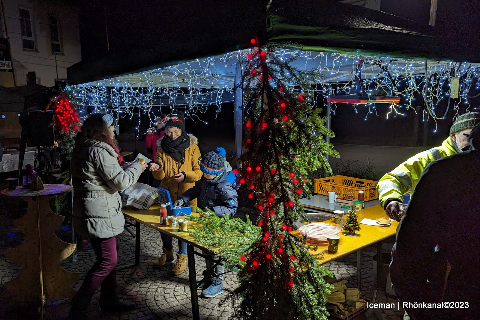 2023-12-19_SAT_Förderverein_Theater_Einödhausen_Weihnachtsmarkt (10)