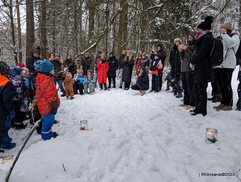 2023_12_09_Kindergarten_Kaltensundheim_Waldweihnacht (19)-001